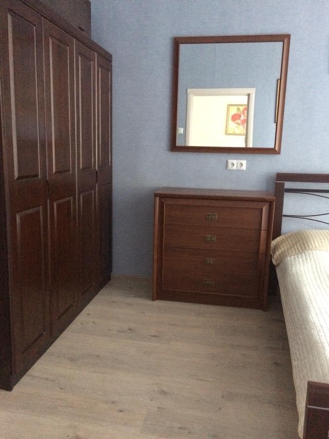 2-Kh Kom-Ia Kvartira V Tsentre Odessy Odessa Exterior foto